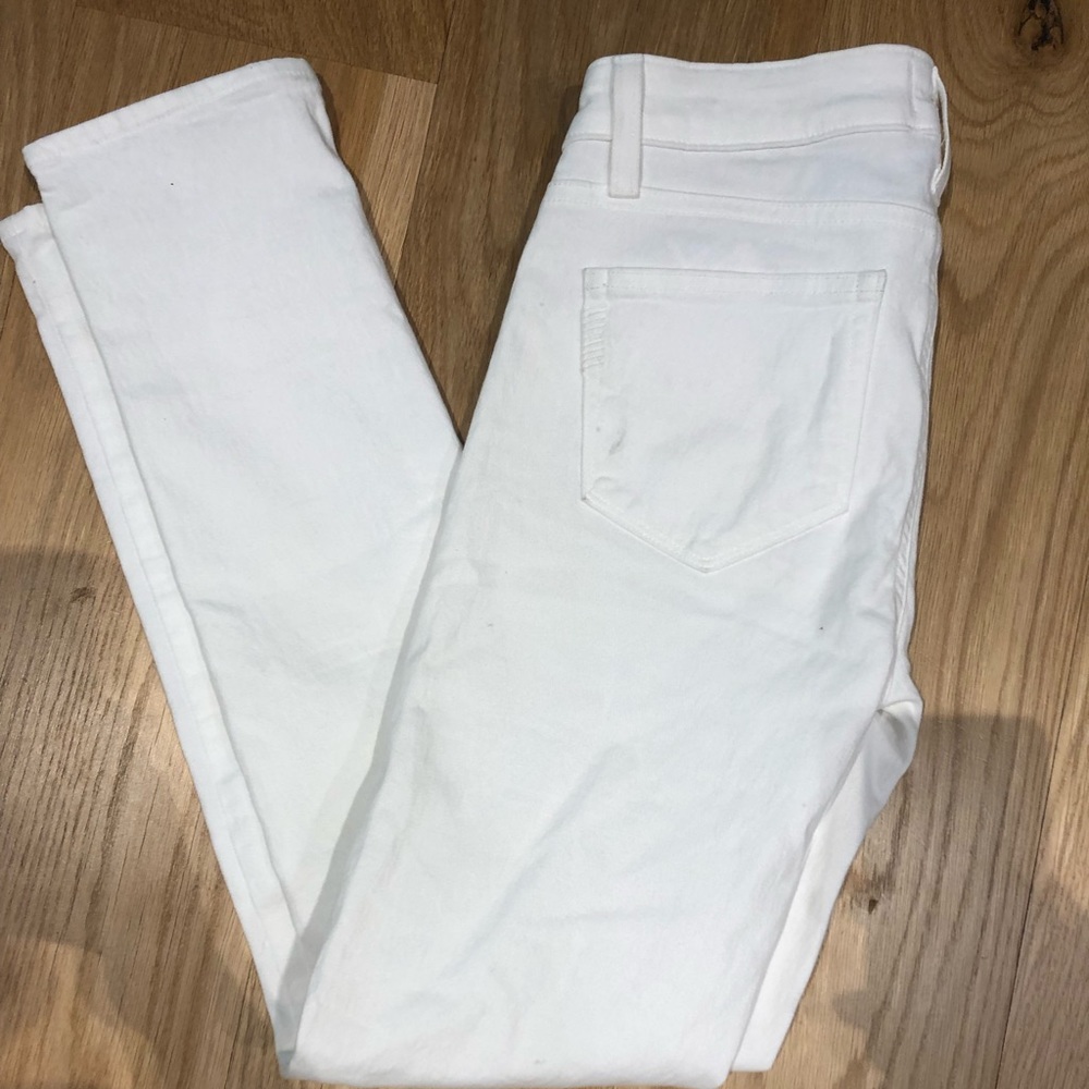 Paige white skinny jeans size 26